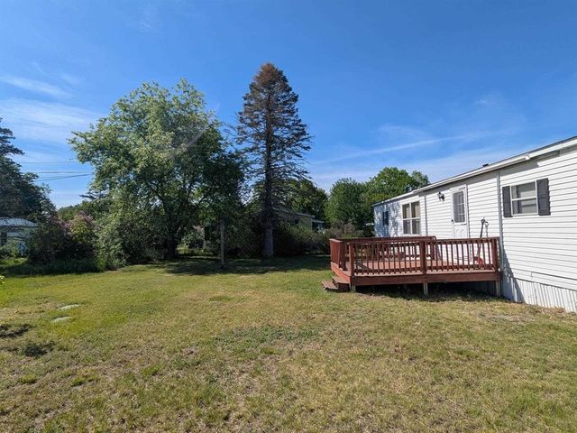 32 Skyline Drive, Rochester, NH 03867