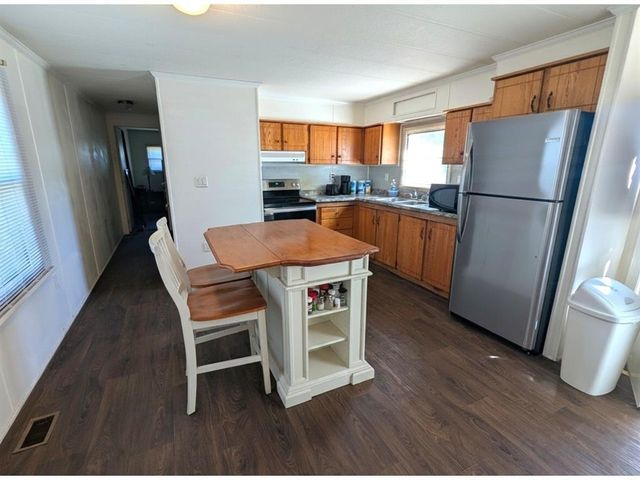 32 Skyline Drive, Rochester, NH 03867
