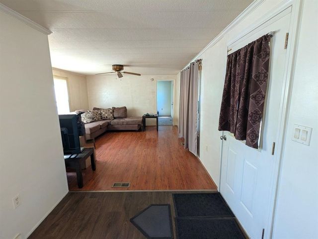 32 Skyline Drive, Rochester, NH 03867
