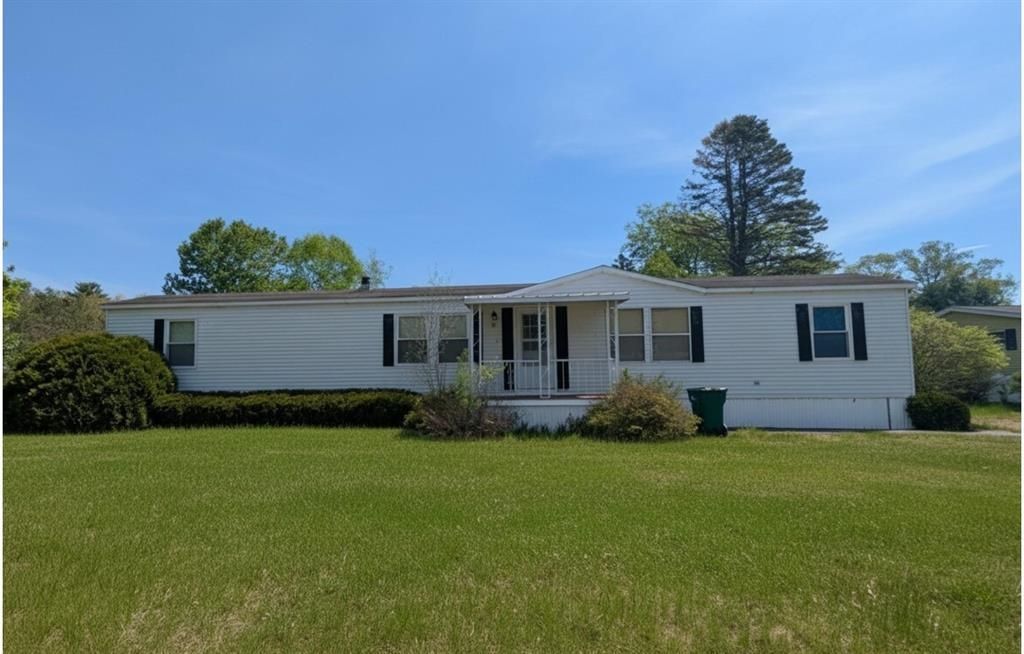 32 Skyline Drive, Rochester, NH 03867