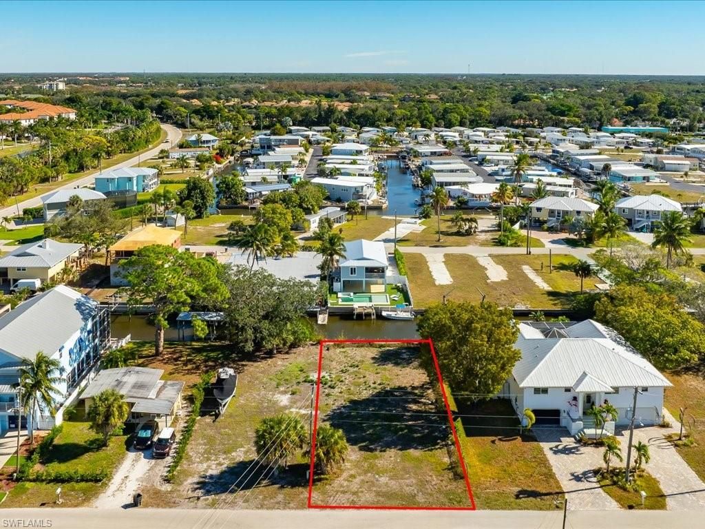 24526 Redfish ST, Bonita Springs, FL 34134