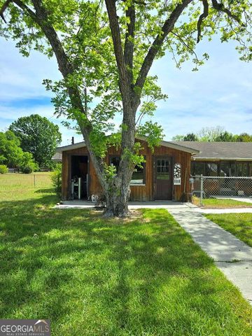 342 Lower Rebecca Road, Fitzgerald, GA 31750