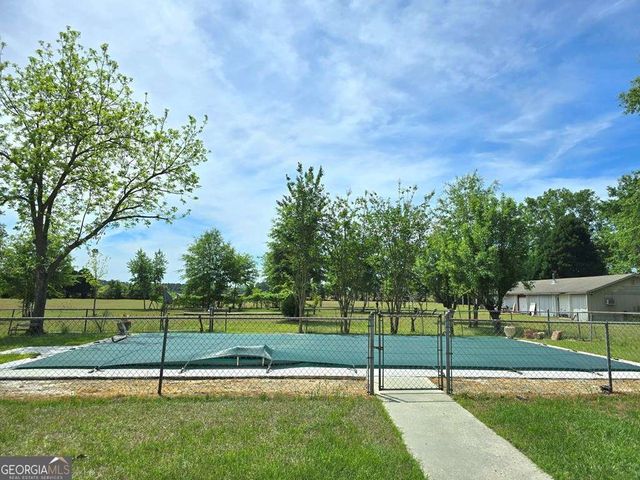 342 Lower Rebecca Road, Fitzgerald, GA 31750