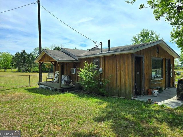 342 Lower Rebecca Road, Fitzgerald, GA 31750