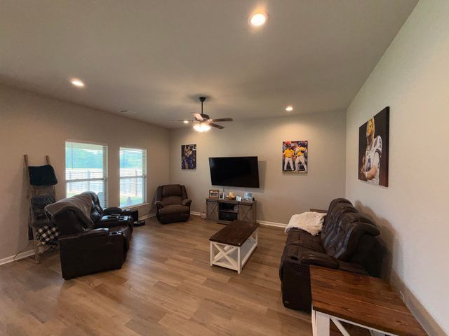 14112 Colt Dr, Denham Springs, LA 70726