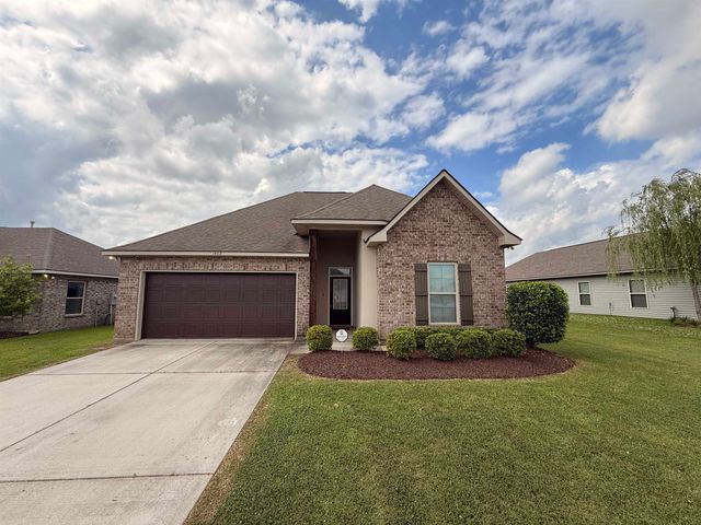 14112 Colt Dr, Denham Springs, LA 70726