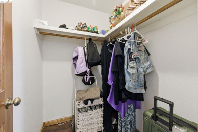 21440 N Tuolumne Rd, Twain Harte, CA 95383