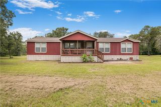 68 Fannin Oaks Road, Victoria, TX 77905