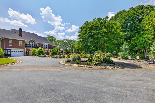 646 Harrison Bridge Road, Simpsonville, SC 29680