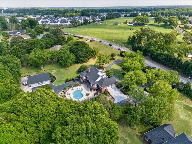 646 Harrison Bridge Road, Simpsonville, SC 29680