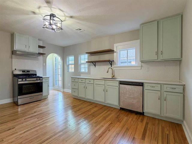 2820 NW 22nd Street, Oklahoma City, OK 73107
