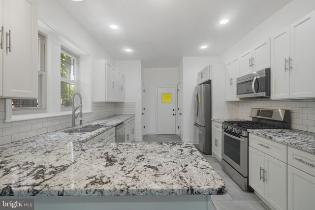 1029 S 51ST ST, Philadelphia, PA 19143