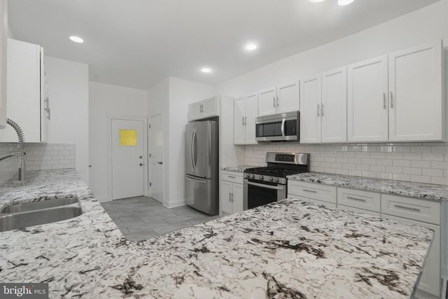 1029 S 51ST ST, Philadelphia, PA 19143