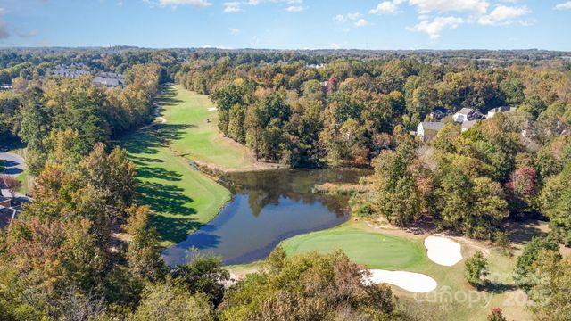 8572 Highland Glen Drive, Charlotte, NC 28269