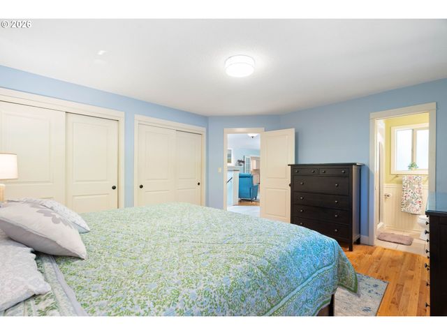 17375 ALPINE Way, Lake Oswego, OR 97034