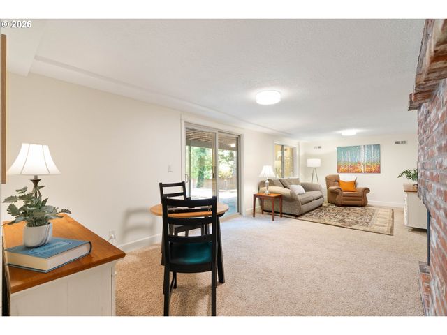 17375 ALPINE Way, Lake Oswego, OR 97034