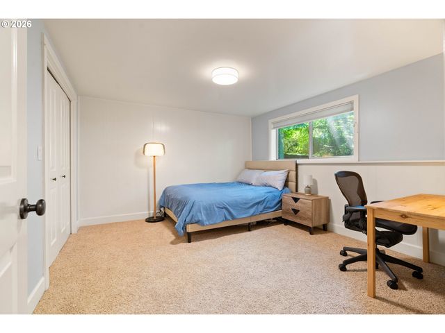 17375 ALPINE Way, Lake Oswego, OR 97034