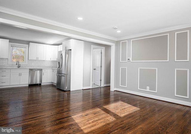 7924 OAKDALE AVE, Baltimore, MD 21237