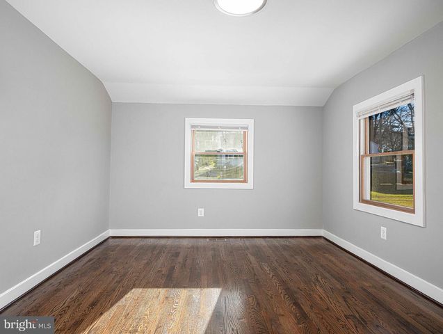 7924 OAKDALE AVE, Baltimore, MD 21237