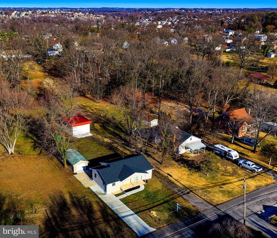 7924 OAKDALE AVE, Baltimore, MD 21237