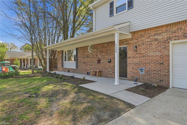5309 Hamilton LN, Virginia Beach, VA 23462