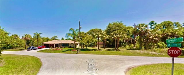 12142 Joyner Avenue, Port Charlotte, FL 33953