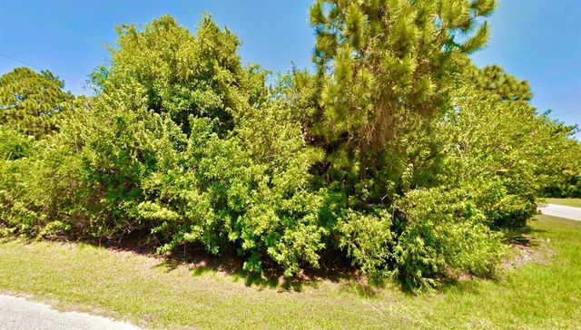 12142 Joyner Avenue, Port Charlotte, FL 33953
