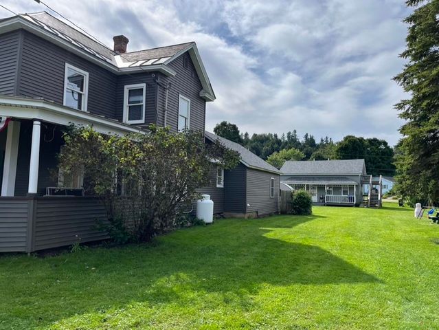 115-123 Church Street, Cambridge, VT 05464