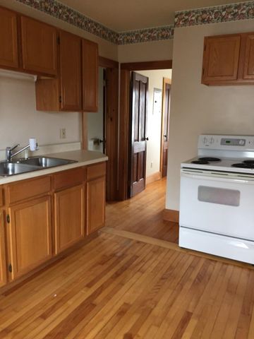 115-123 Church Street, Cambridge, VT 05464