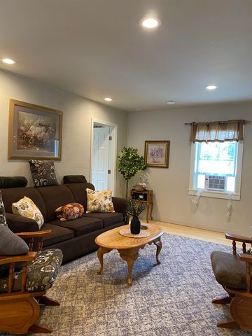 115-123 Church Street, Cambridge, VT 05464