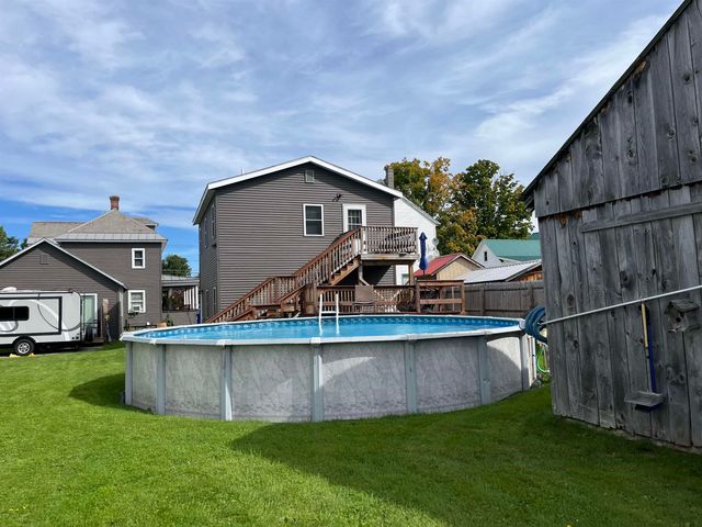 115-123 Church Street, Cambridge, VT 05464