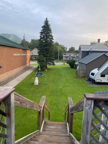115-123 Church Street, Cambridge, VT 05464