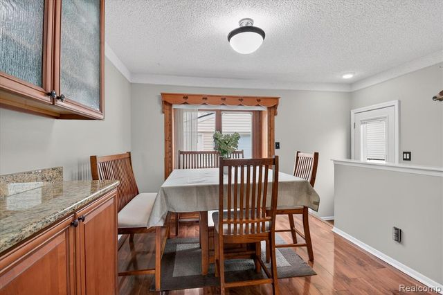 19523 Plumwoode Court, Brownstown, MI 48183