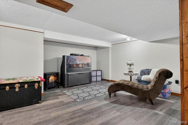 19523 Plumwoode Court, Brownstown, MI 48183