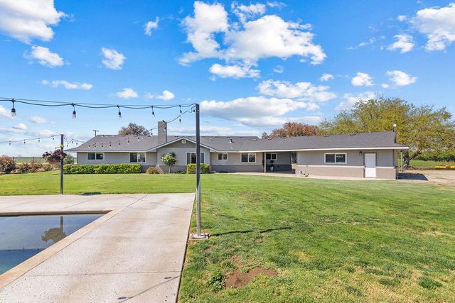 4930 S Faith Home Rd, Turlock, CA 95380