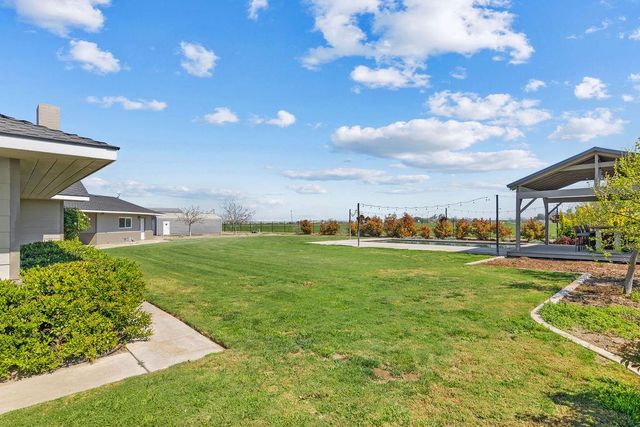 4930 S Faith Home Rd, Turlock, CA 95380