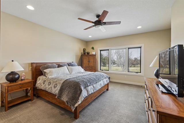 7821 NW 104th Court, Johnston, IA 50131