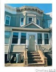 87-28 88th Street, New York City, NY 11421