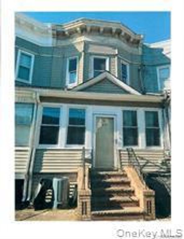 87-28 88th Street, New York City, NY 11421