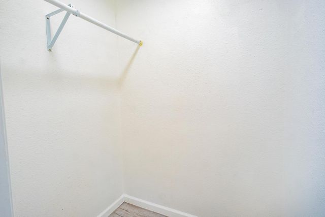 1516 N Fine Avenue, Fresno, CA 93727