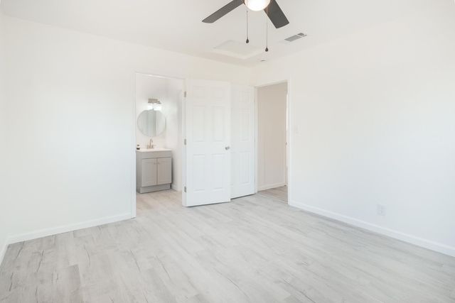 1516 N Fine Avenue, Fresno, CA 93727