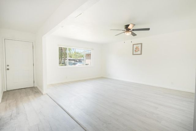 1516 N Fine Avenue, Fresno, CA 93727