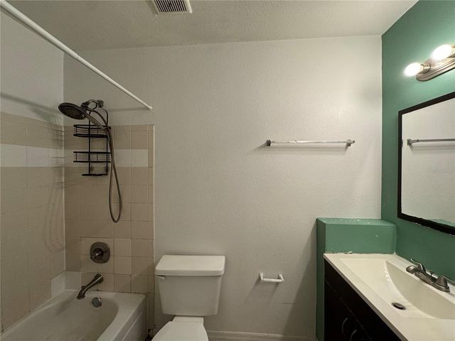 3004 PARKWAY BOULEVARD 103, Kissimmee, FL 34747