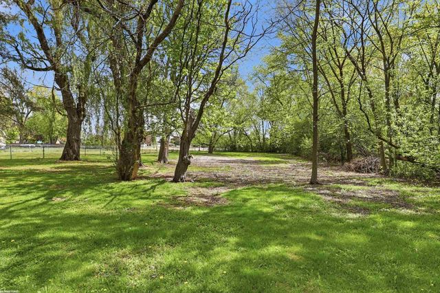 31812 York Street, Fraser, MI 48026