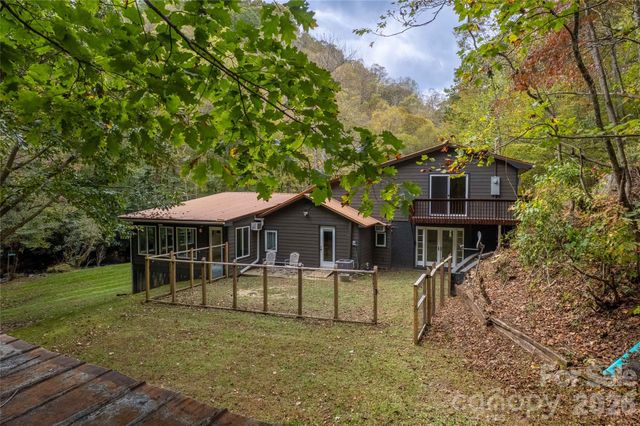214 Chin Tree Road, Sylva, NC 28779