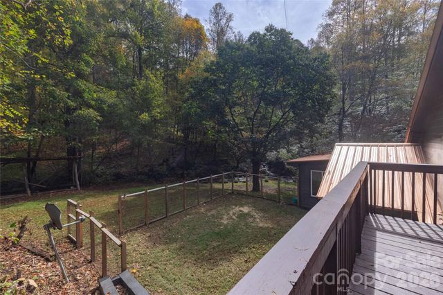 214 Chin Tree Road, Sylva, NC 28779