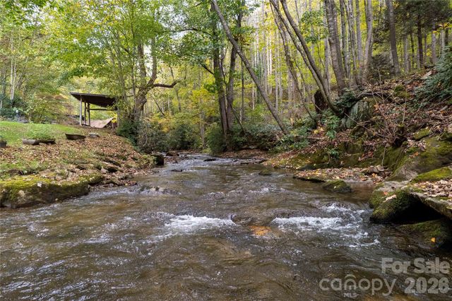 214 Chin Tree Road, Sylva, NC 28779