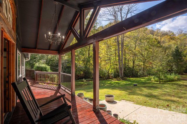 214 Chin Tree Road, Sylva, NC 28779