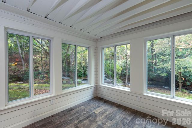 214 Chin Tree Road, Sylva, NC 28779