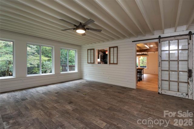 214 Chin Tree Road, Sylva, NC 28779